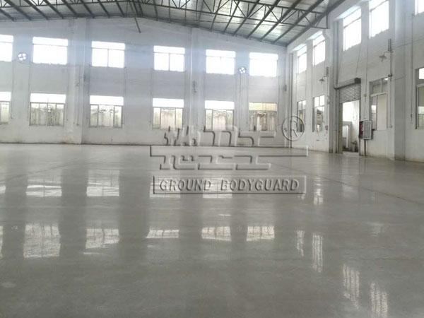 固化劑地坪優點,混凝土固化劑地坪,固化地坪施工,地衛士地坪,佛山固化劑地坪,水泥固化地坪,車間固化地坪,廠房水泥固化劑地坪