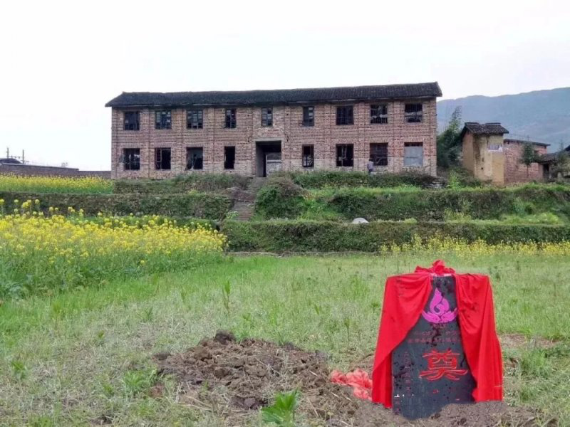 扶貧助學,地衛士地坪,地坪漆,固化劑地坪,扶貧