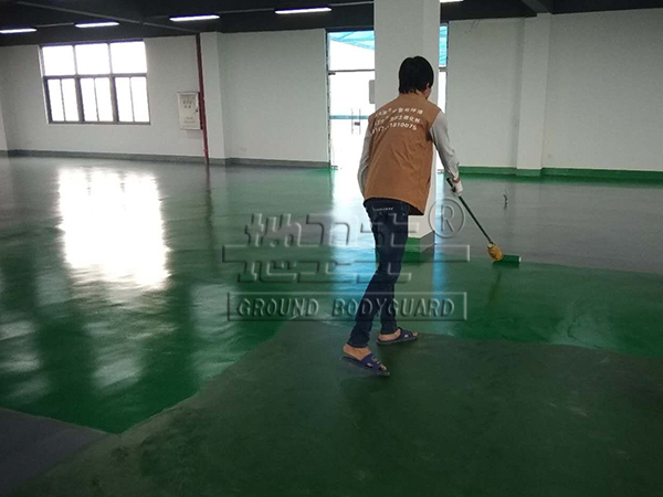 地坪漆施工,地坪施工工程,地衛士地坪,佛山地坪漆施工,高耐磨止滑地坪