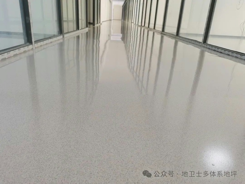 環(huán)氧彩砂自流平地坪漆