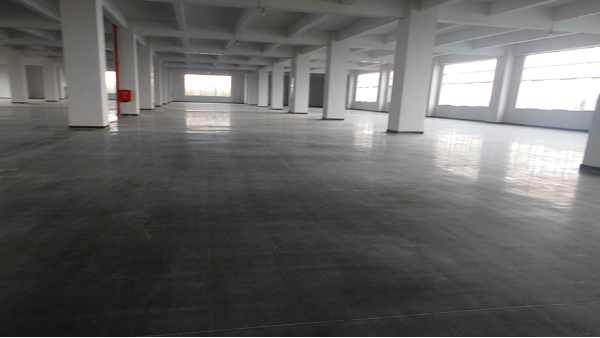 廣東雅克新能源科技有限公司選用地衛(wèi)士混凝土固化劑地坪工程