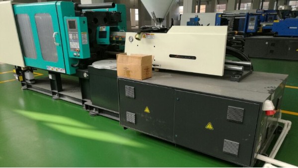 佛山市長拓包裝科技有限公司選用地衛士環氧地坪漆工程