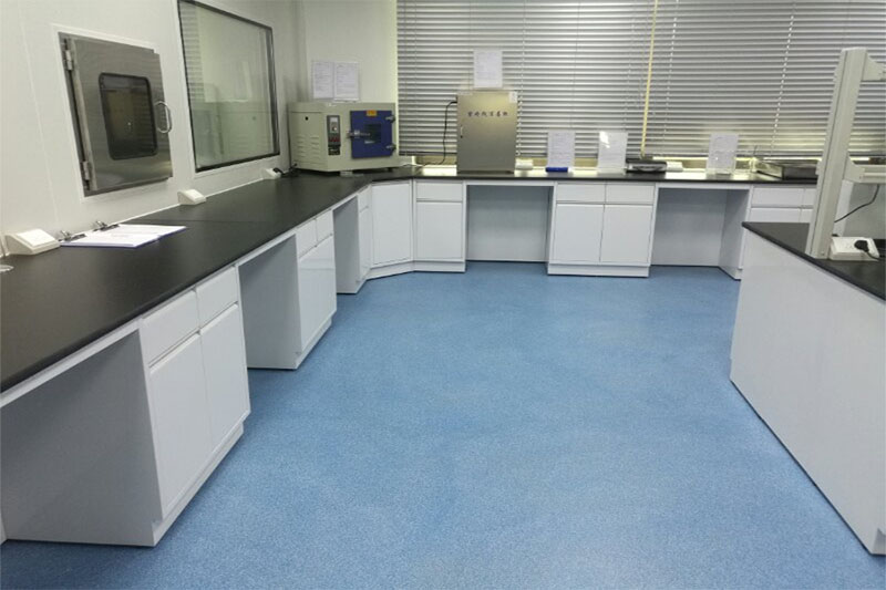 地衛(wèi)士環(huán)氧彩砂自流平地坪漆實驗室完工效果圖