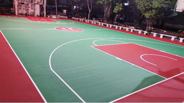 聯星球場選用壓克力運動場地坪漆